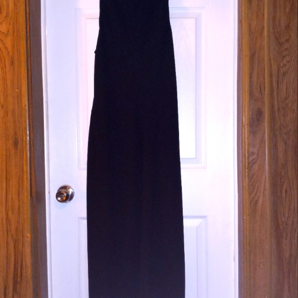 Long fancy dress with black beads